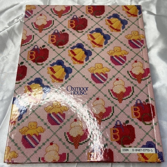 Vanessa Ann's Holidays in Cross Stitch 1991 Hardcover Book Vintage NEW - Picture 13 of 14